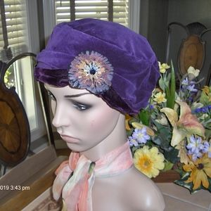 Ladies Velvet Hat